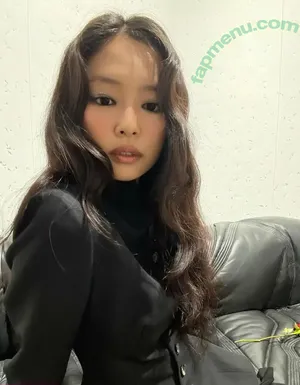 Jennie | BLΛƆKPIИK / Blackpink / jennierubyjane / sheflieshigh nude photo #3135