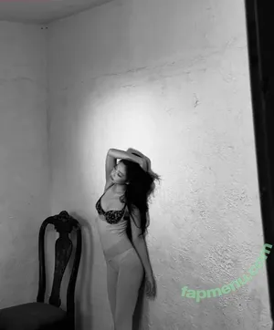 Jennie | BLΛƆKPIИK / Blackpink / jennierubyjane / sheflieshigh nude photo #3178