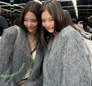 Jennie | BLΛƆKPIИK / Blackpink / jennierubyjane / sheflieshigh nude photo #3190