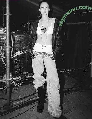 Jennie | BLΛƆKPIИK / Blackpink / jennierubyjane / sheflieshigh nude photo #3301