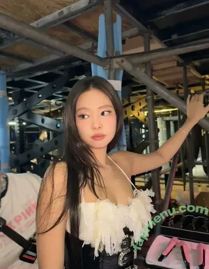 Jennie | BLΛƆKPIИK / Blackpink / jennierubyjane / sheflieshigh nude photo #3318