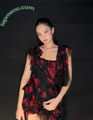 Jennie | BLΛƆKPIИK / Blackpink / jennierubyjane / sheflieshigh nude photo #3336