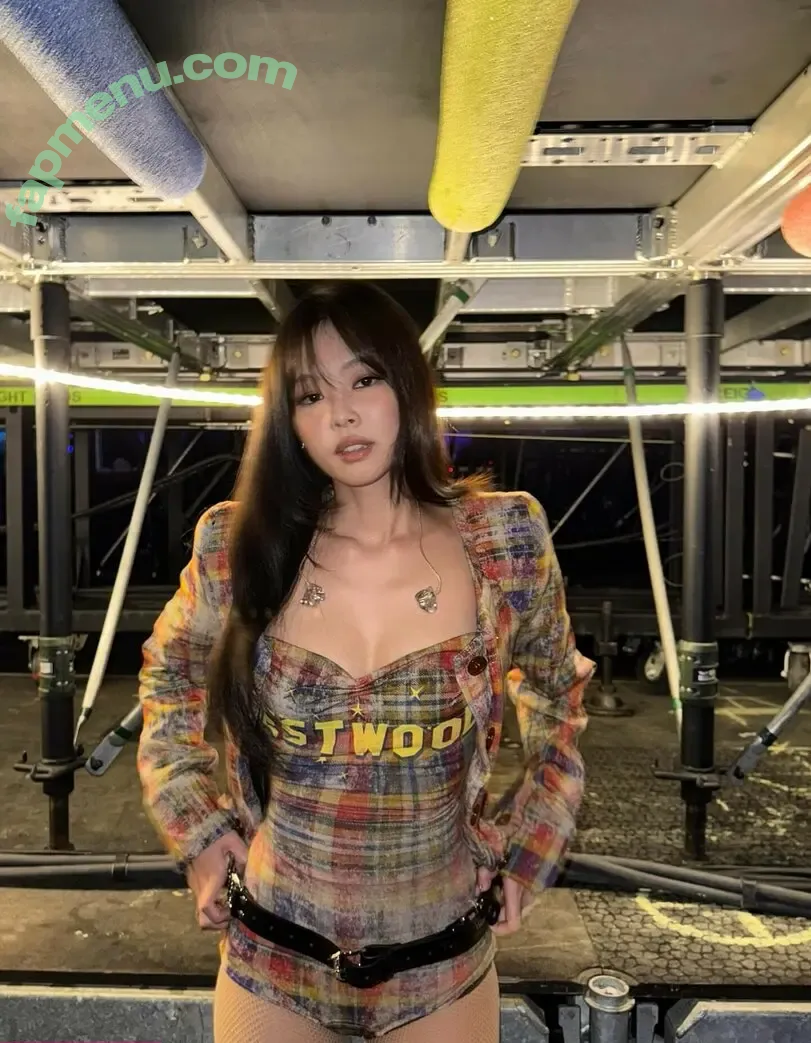 Jennie | BLΛƆKPIИK nude photo #3050 (Blackpink / jennierubyjane / sheflieshigh)
