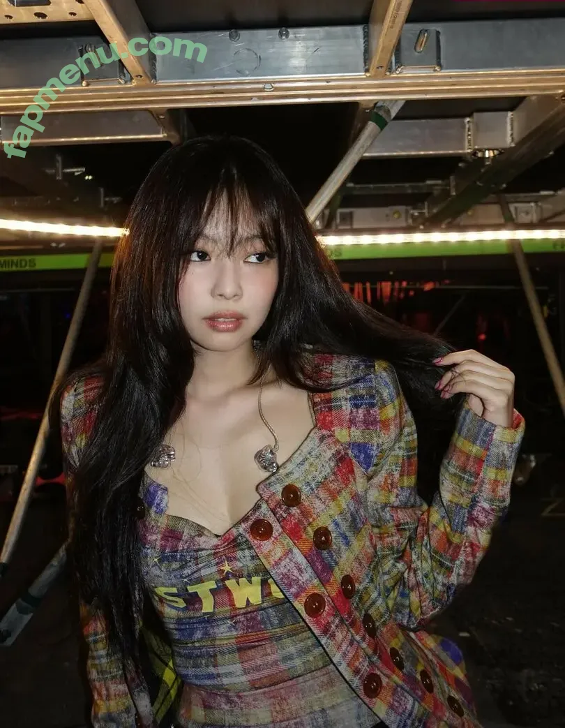 Jennie | BLΛƆKPIИK nude photo #3054 (Blackpink / jennierubyjane / sheflieshigh)