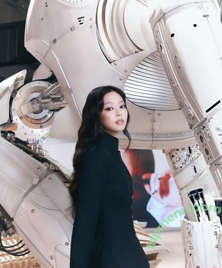 Jennie | BLΛƆKPIИK nude photo #3128 (Blackpink / jennierubyjane / sheflieshigh)
