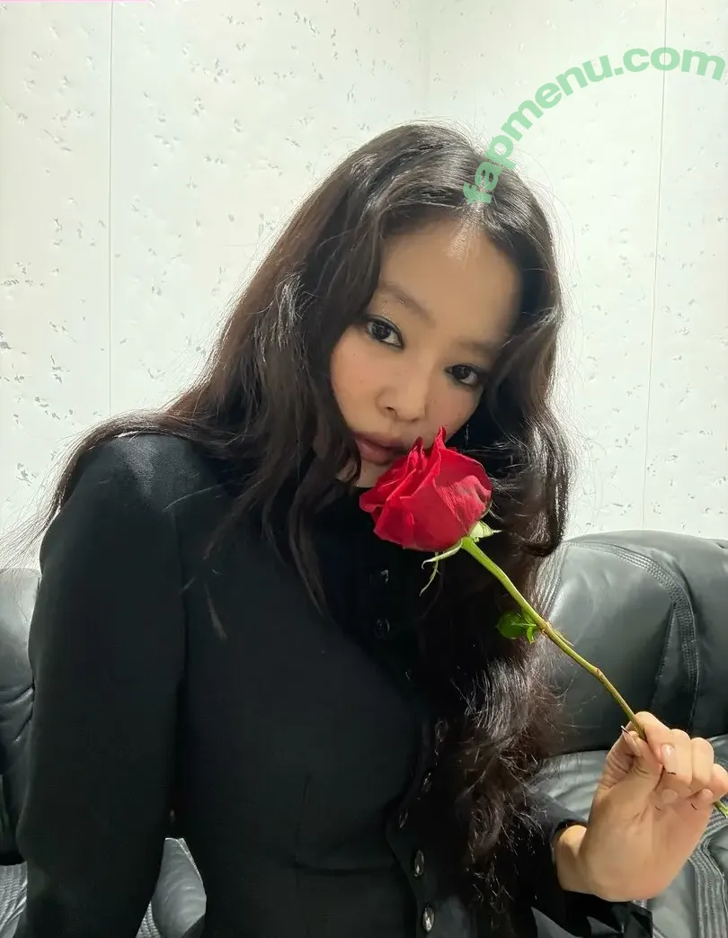 Jennie | BLΛƆKPIИK nude photo #3147 (Blackpink / jennierubyjane / sheflieshigh)