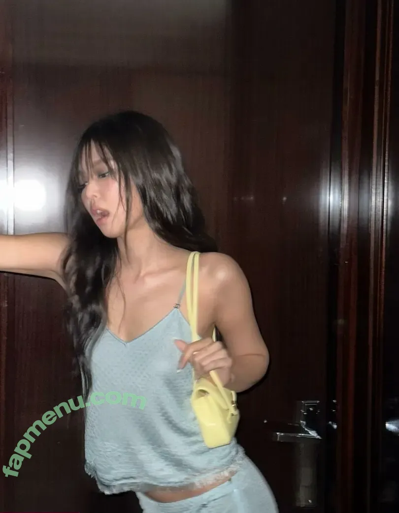 Jennie | BLΛƆKPIИK nude photo #3247 (Blackpink / jennierubyjane / sheflieshigh)