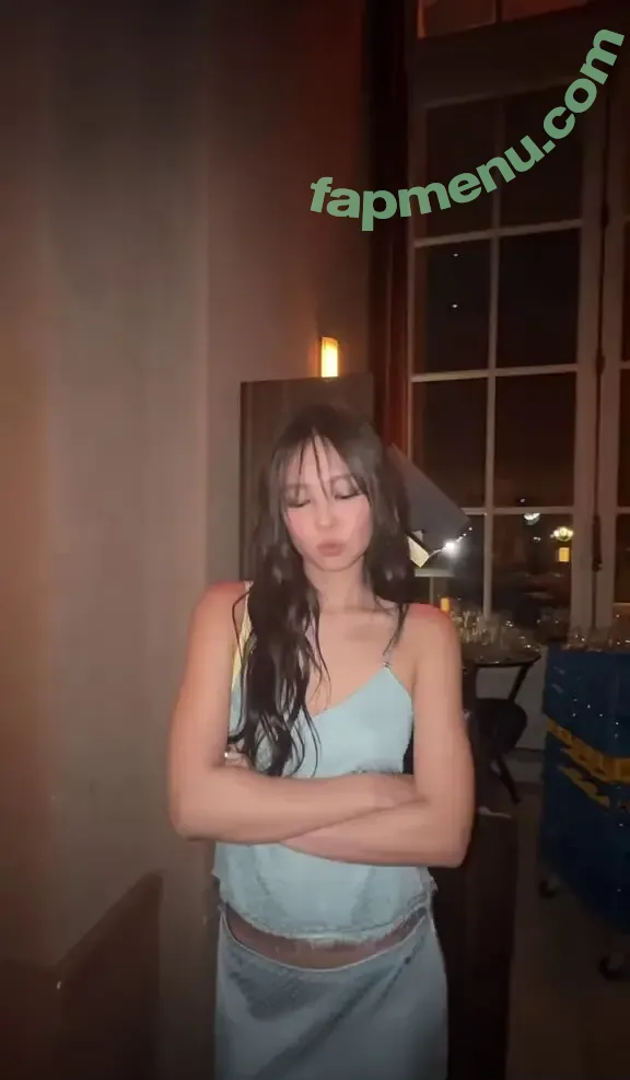 Jennie | BLΛƆKPIИK nude photo #3267 (Blackpink / jennierubyjane / sheflieshigh)