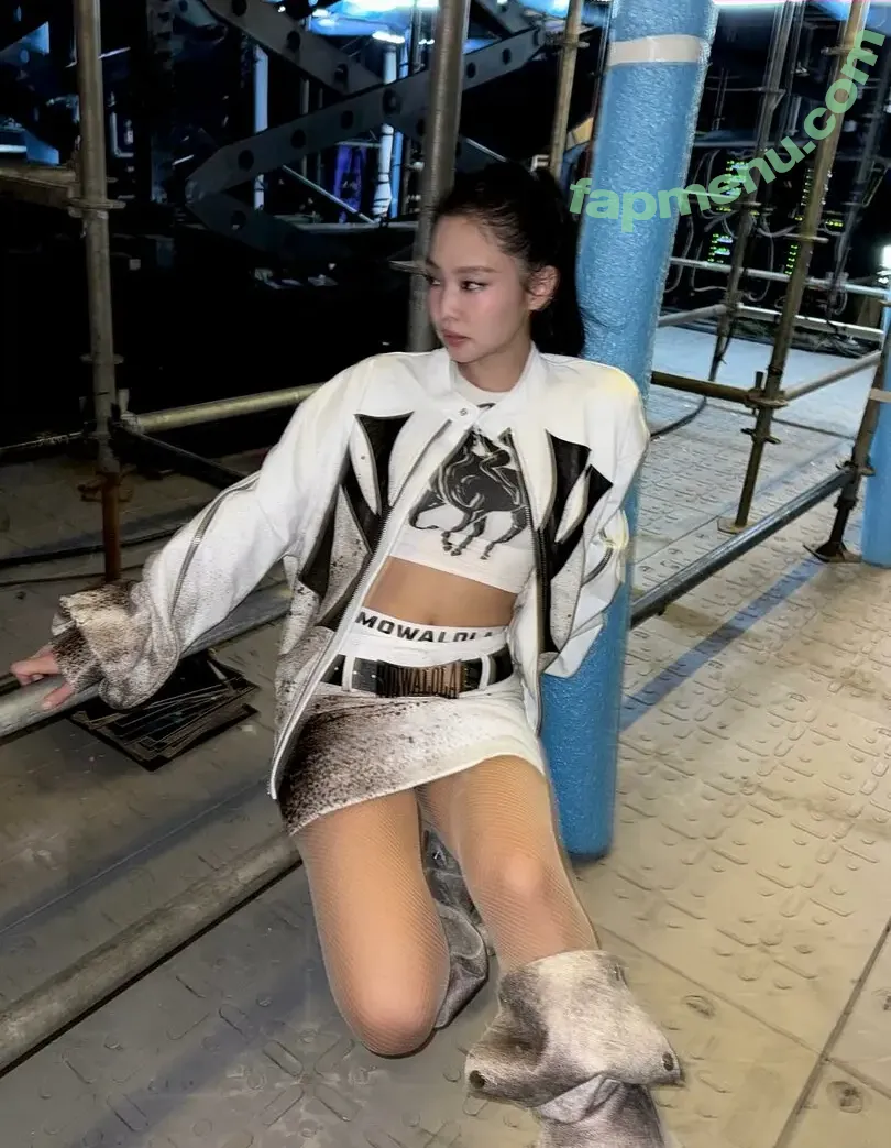 Jennie | BLΛƆKPIИK nude photo #3308 (Blackpink / jennierubyjane / sheflieshigh)