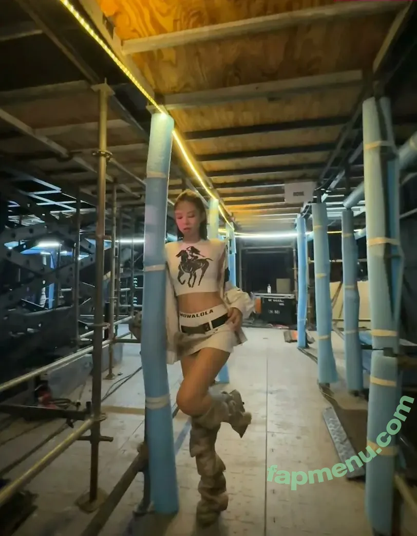 Jennie | BLΛƆKPIИK nude photo #3312 (Blackpink / jennierubyjane / sheflieshigh)