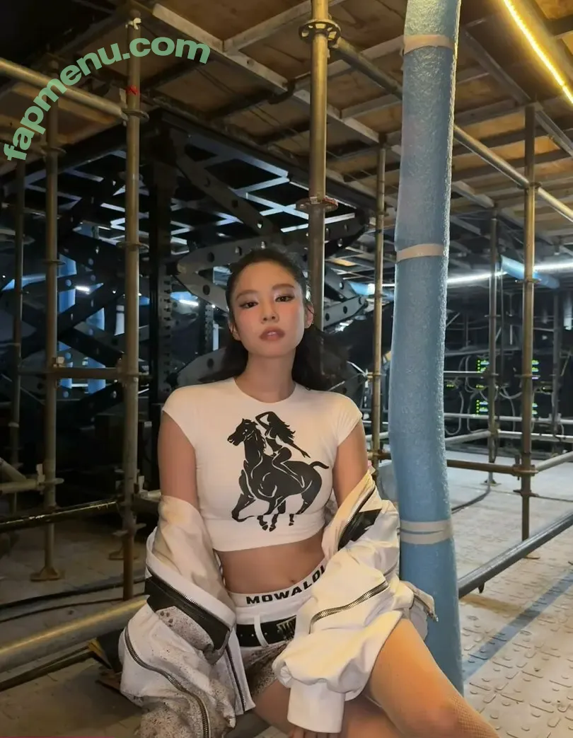 Jennie | BLΛƆKPIИK nude photo #3319 (Blackpink / jennierubyjane / sheflieshigh)