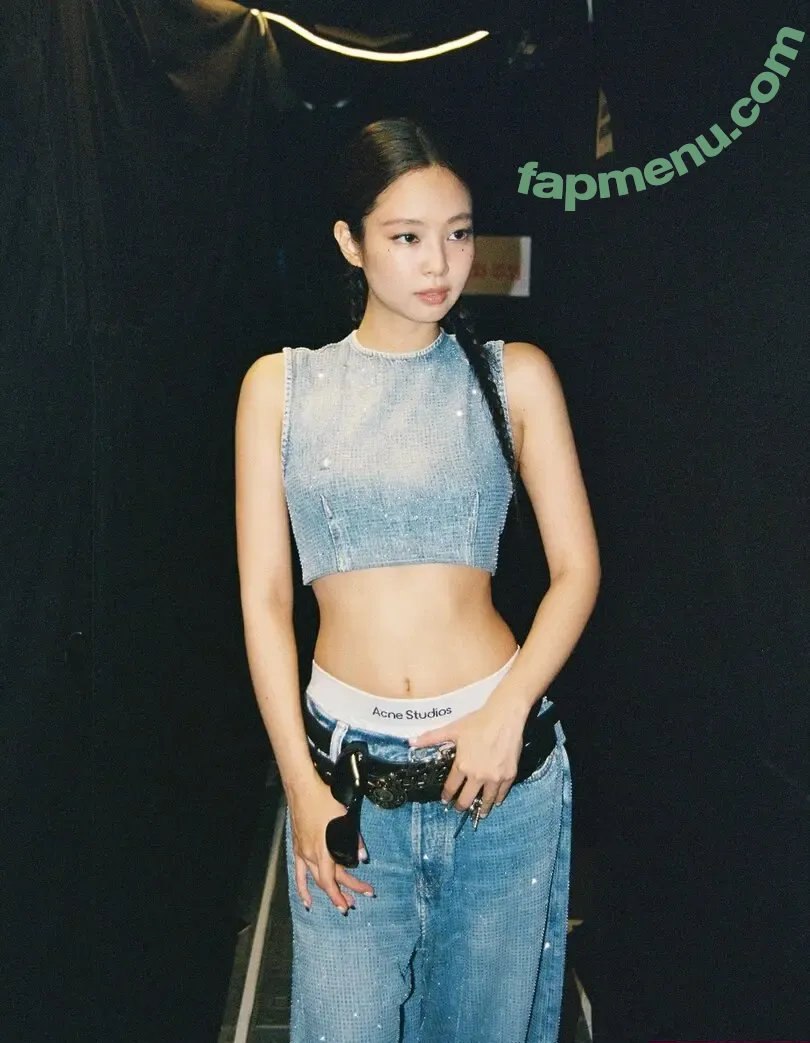 Jennie | BLΛƆKPIИK nude photo #3382 (Blackpink / jennierubyjane / sheflieshigh)