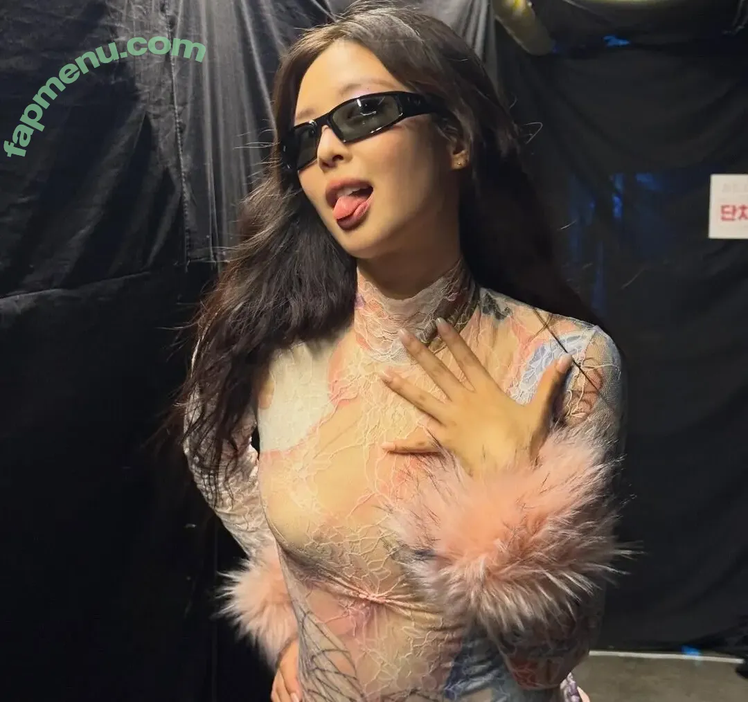Jennie | BLΛƆKPIИK nude photo #3385 (Blackpink / jennierubyjane / sheflieshigh)