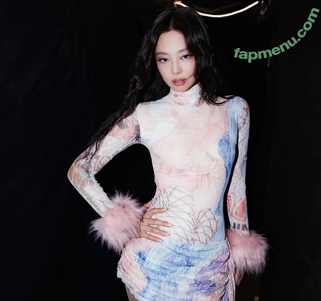 Jennie | BLΛƆKPIИK nude photo #3392 (Blackpink / jennierubyjane / sheflieshigh)