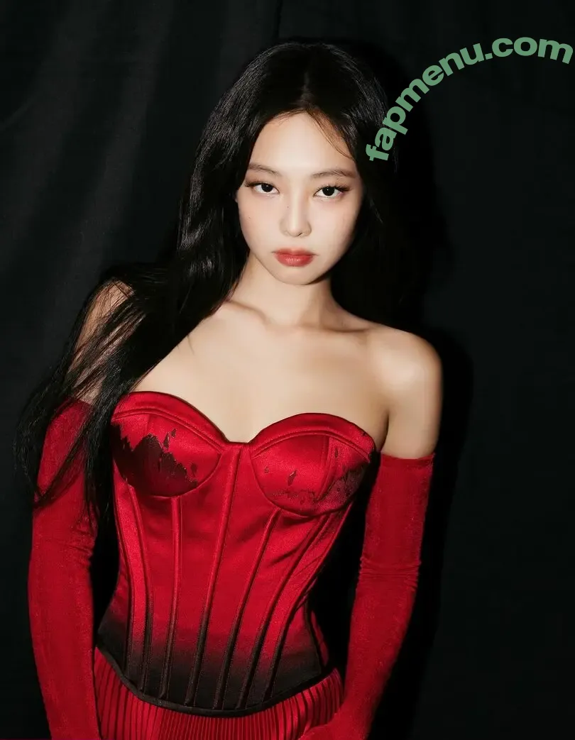 Jennie | BLΛƆKPIИK nude photo #3423 (Blackpink / jennierubyjane / sheflieshigh)