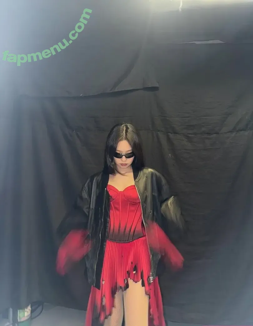Jennie | BLΛƆKPIИK nude photo #3433 (Blackpink / jennierubyjane / sheflieshigh)