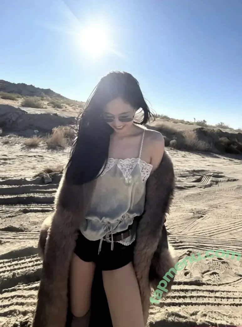 Jennie | BLΛƆKPIИK nude photo #3724 (Blackpink / jennierubyjane / sheflieshigh)