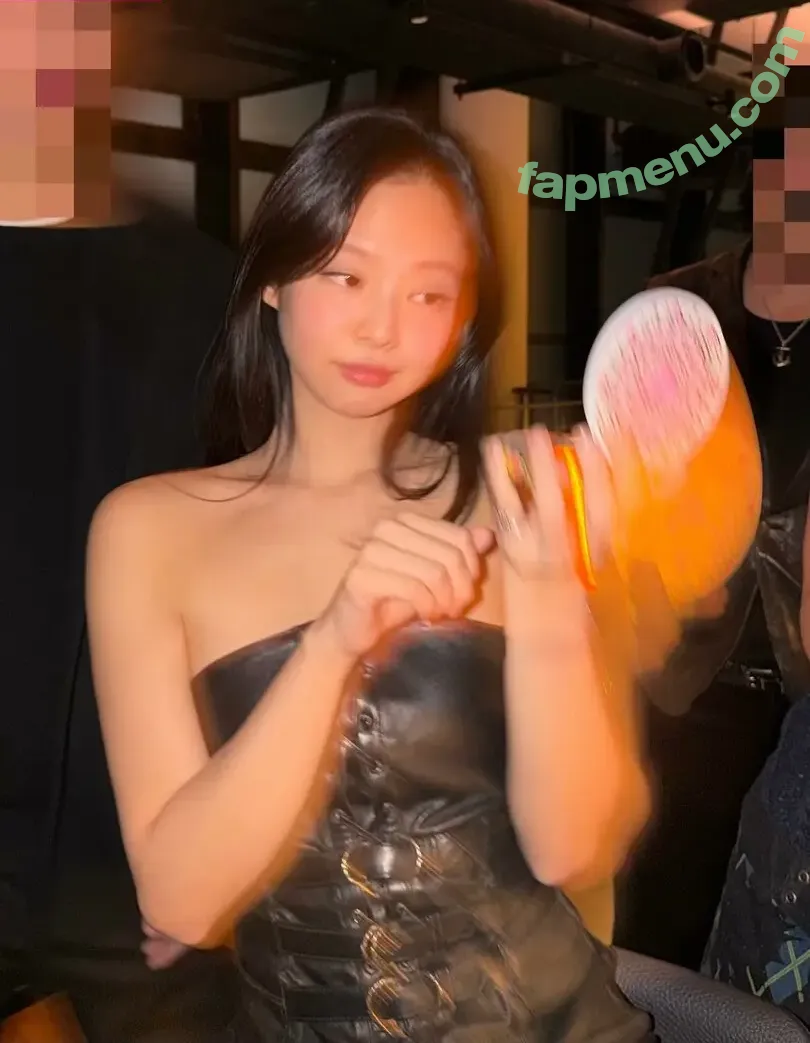 Jennie | BLΛƆKPIИK nude photo #3758 (Blackpink / jennierubyjane / sheflieshigh)