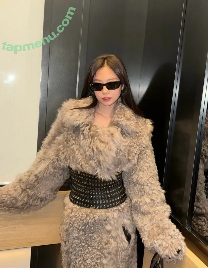 Jennie | BLΛƆKPIИK nude photo #3770 (Blackpink / jennierubyjane / sheflieshigh)