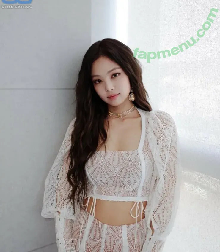 Jennie Kim nude photo #0100 (Blackpink / jennierubyjane)