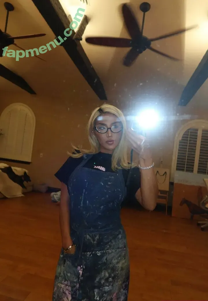 jennierosesinstv nude photo #0103 (jennierosesinstv)