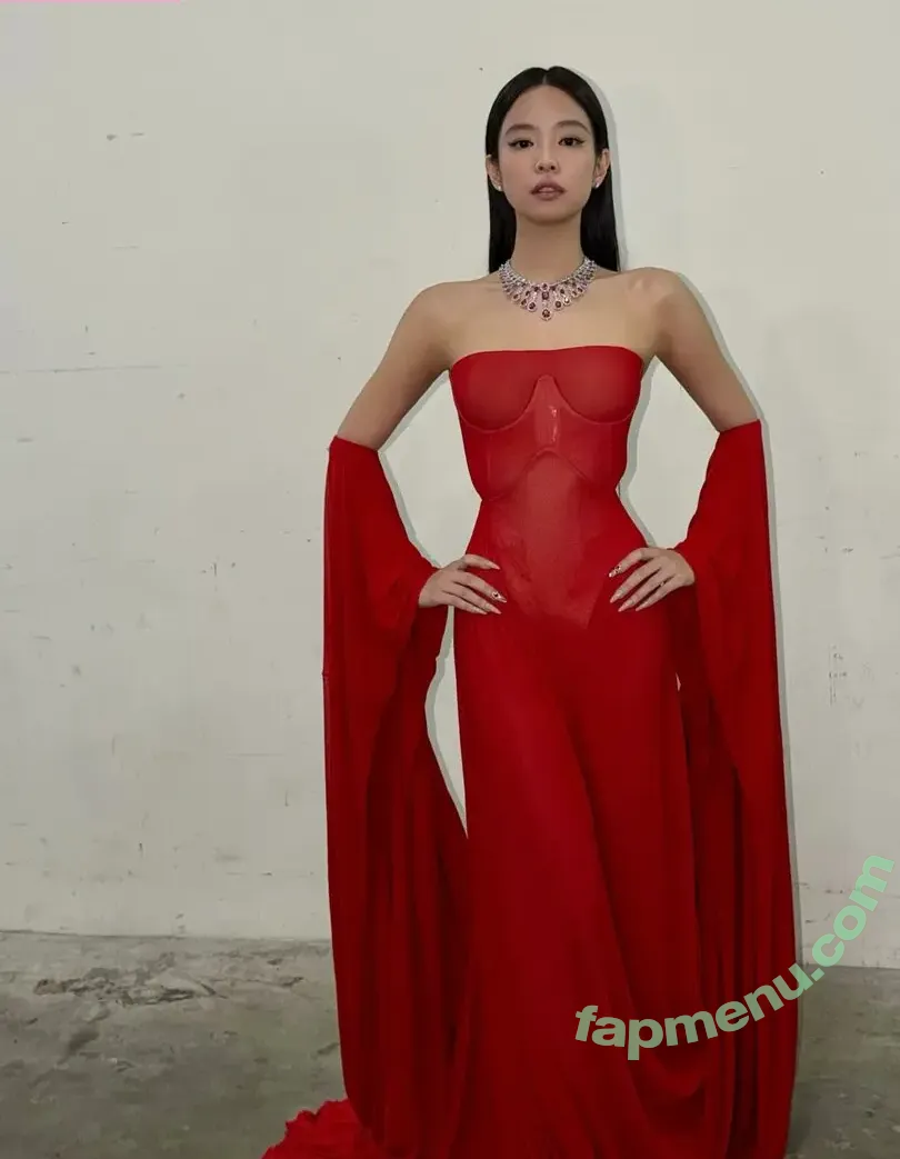 Jennierubyjane nude photo #0033 (Jennierubyjane)