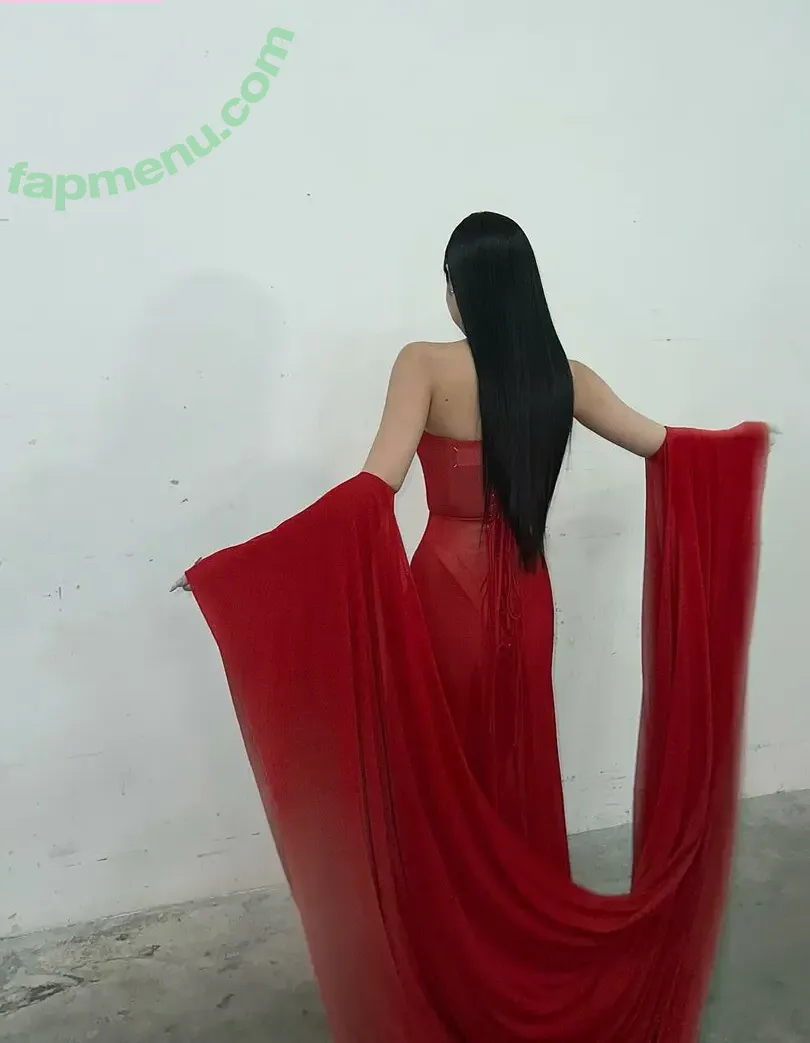 Jennierubyjane nude photo #0037 (Jennierubyjane)