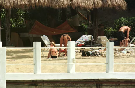 Jennifer Aniston / jenniferaniston nude photo #0406