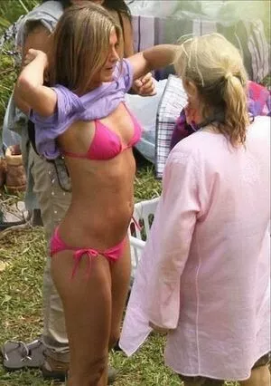 Jennifer Aniston / jenniferaniston nude photo #0409