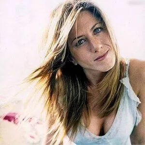 Jennifer Aniston / jenniferaniston nude photo #0687