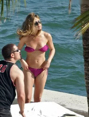 Jennifer Aniston / jenniferaniston nude photo #0726