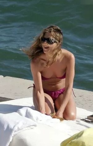 Jennifer Aniston / jenniferaniston nude photo #0729