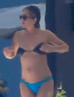 Jennifer Aniston / jenniferaniston nude photo #0832