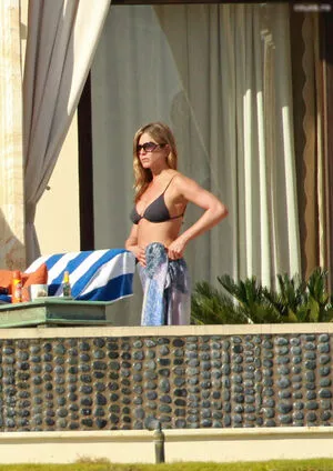 Jennifer Aniston / jenniferaniston nude photo #0860