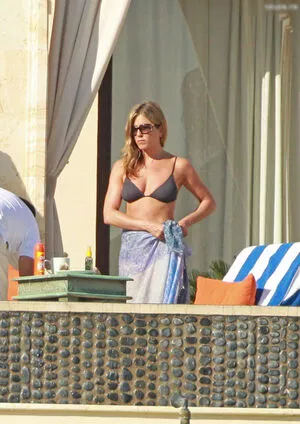 Jennifer Aniston / jenniferaniston nude photo #0861