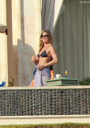 Jennifer Aniston / jenniferaniston nude photo #0862
