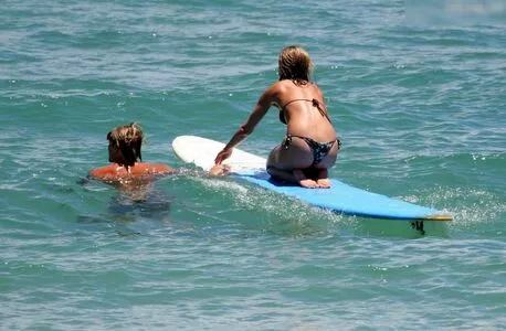 Jennifer Aniston / jenniferaniston nude photo #0875
