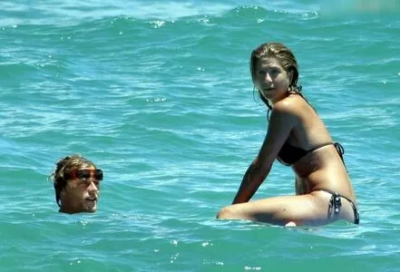 Jennifer Aniston / jenniferaniston nude photo #0880