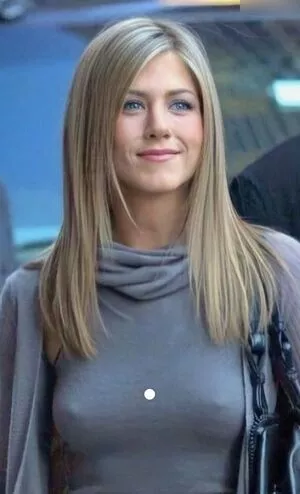 Jennifer Aniston / jenniferaniston nude photo #0905