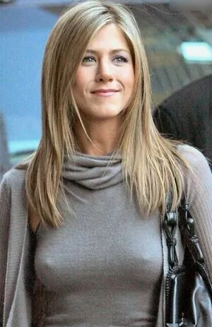 Jennifer Aniston / jenniferaniston nude photo #0915