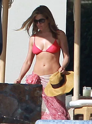 Jennifer Aniston / jenniferaniston nude photo #0931
