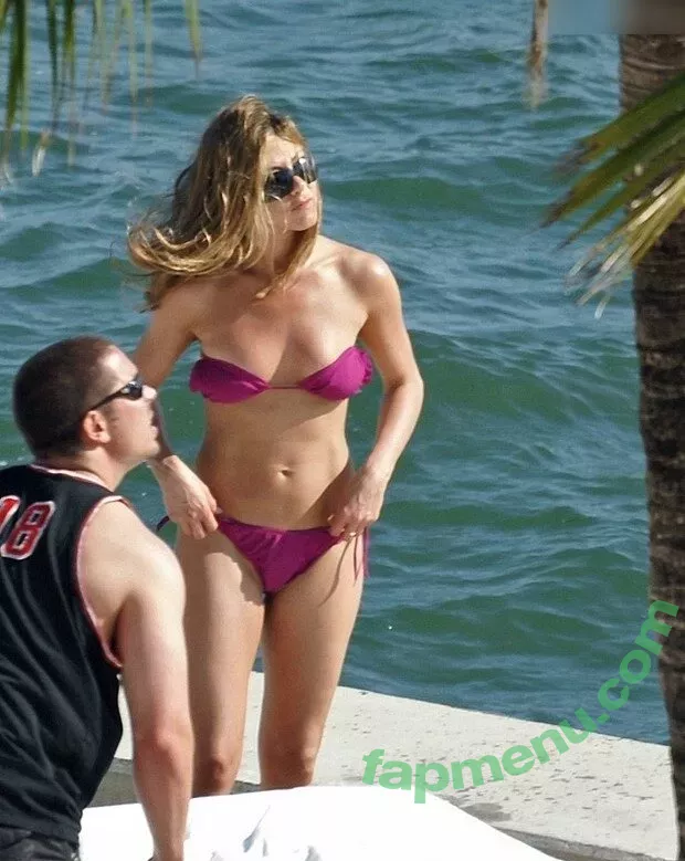 Jennifer Aniston nude photo #0726 (jenniferaniston)