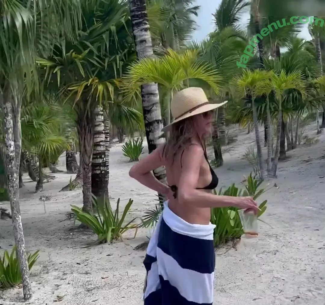 Jennifer Aniston nude photo #0788 (jenniferaniston)