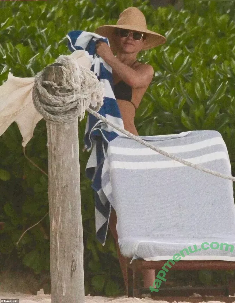 Jennifer Aniston nude photo #0790 (jenniferaniston)