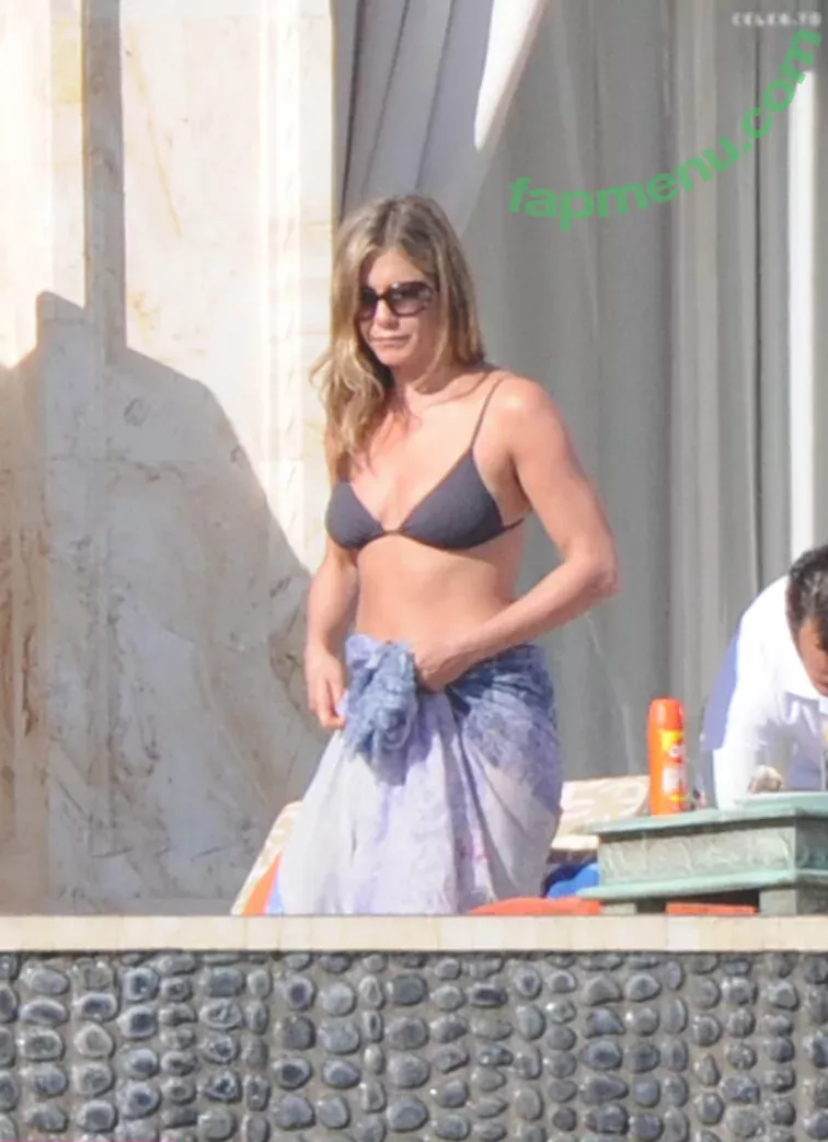 Jennifer Aniston nude photo #0857 (jenniferaniston)