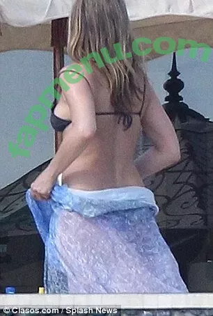 Jennifer Aniston nude photo #0859 (jenniferaniston)