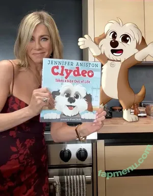 Jennifer Aniston / jenniferaniston nude photo #1409