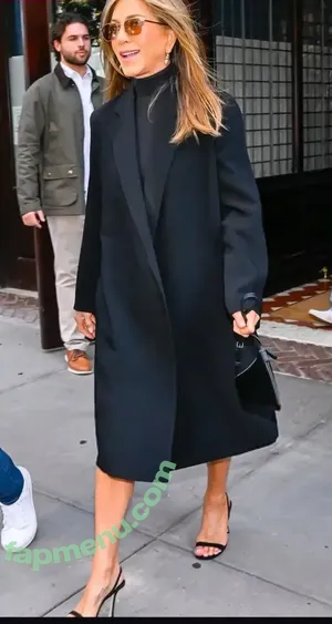 Jennifer Aniston / jenniferaniston nude photo #1431