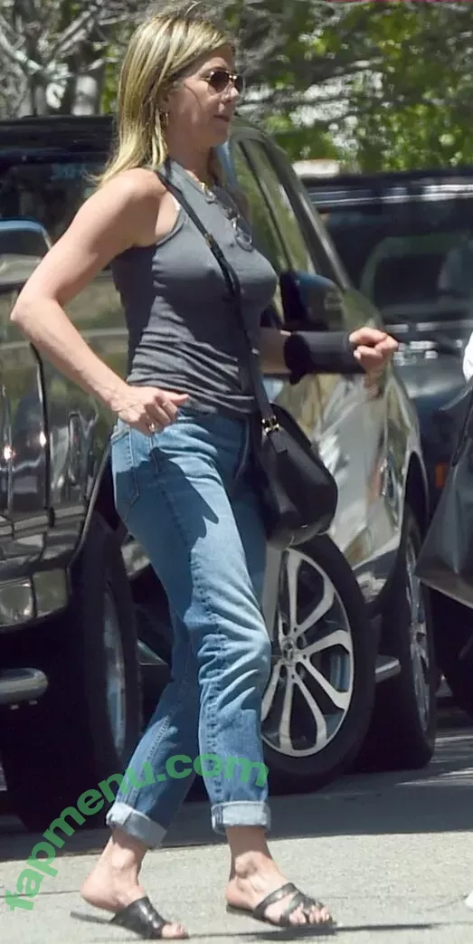 Jennifer Aniston nude photo #1003 (jenniferaniston)
