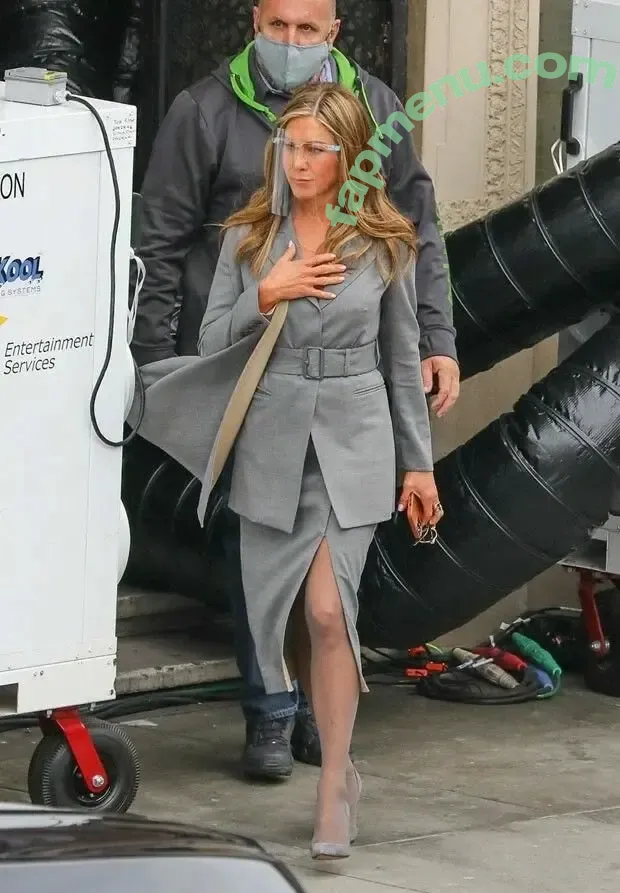 Jennifer Aniston nude photo #1408 (jenniferaniston)